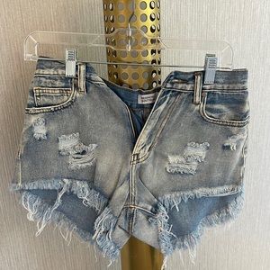 Super cute jean shorts